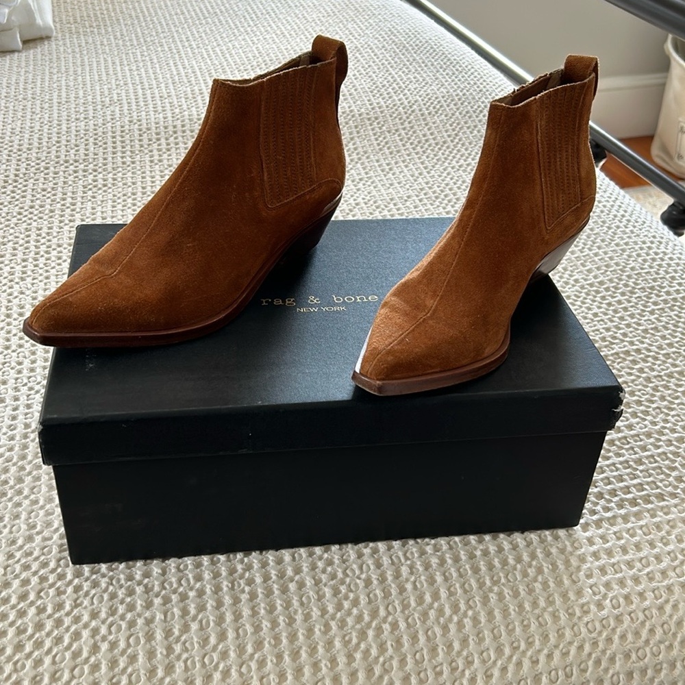 Rag & Bone Westin Boot In Tan Suede Size 6.5. Exc… - image 2